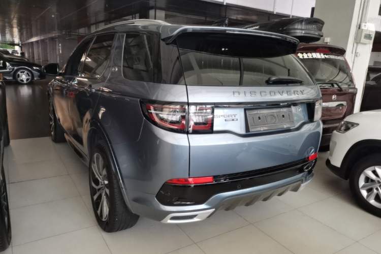 Used Land Rover Discovery Sport 2020 249 PS R-Dynamic Performance Tech Edition 5 Seats Rear Left 45 Deg