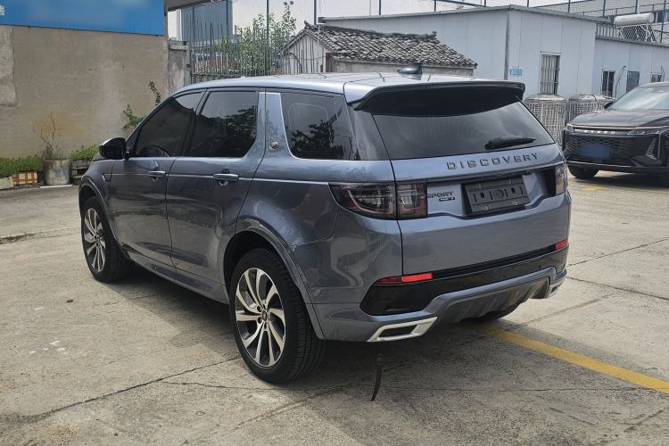 Used Land Rover Discovery Sport 2020 249 PS R-Dynamic Performance Edition Rear Left 45 Deg