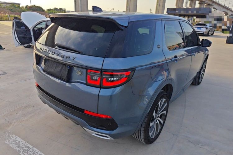 Used Land Rover Discovery Sport 2020 249 PS R-Dynamic Performance Edition Rear Right 45 Deg