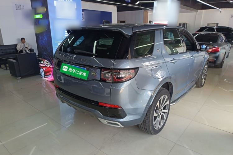 Used Land Rover Discovery Sport 2020 249 PS R-Dynamic Performance Edition Rear Right 45 Deg