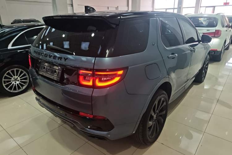 Used Land Rover Discovery Sport 2020 249 PS R-Dynamic Performance Tech Edition 5 Seats Rear Right 45 Deg