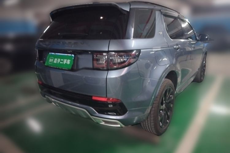 Used Land Rover Discovery Sport 2020 249 PS R-Dynamic Performance Edition Rear Right 45 Deg