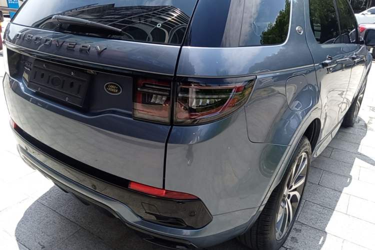 Used Land Rover Discovery Sport 2020 249 PS R-Dynamic Performance Edition Right Rear Taillight
