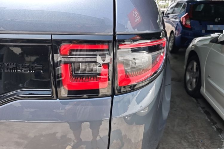 Used Land Rover Discovery Sport 2020 249 PS R-Dynamic Performance Edition Right Rear Taillight