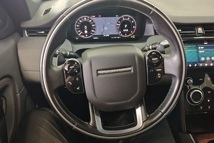 Used Land Rover Discovery Sport 2020 249 PS R-Dynamic Performance Edition Steering Wheel