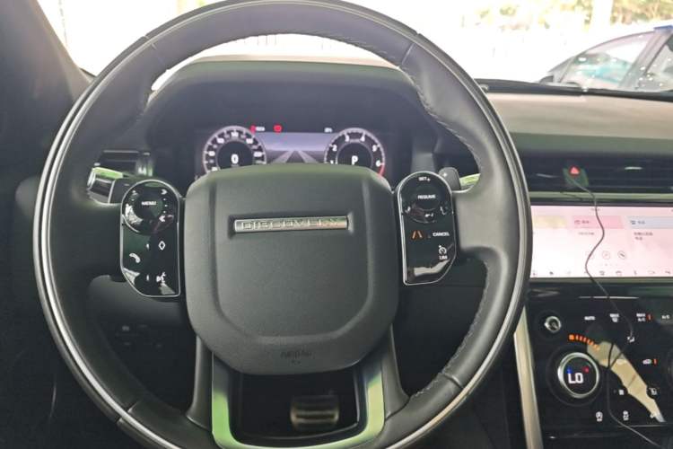 Used Land Rover Discovery Sport 2020 249 PS R-Dynamic Performance Edition Steering Wheel