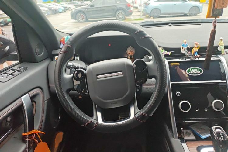 Used Land Rover Discovery Sport 2020 249 PS R-Dynamic Performance Edition Steering Wheel