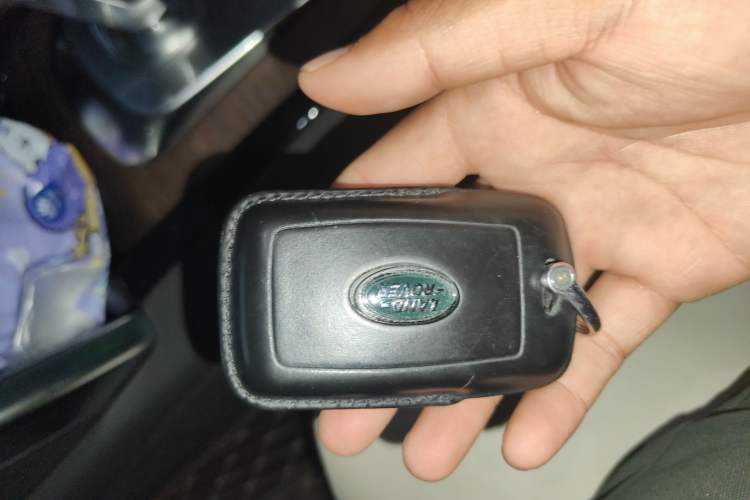 Used Land Rover Discovery Sport 2020 249 PS R-Dynamic Performance Edition Vehicle Key