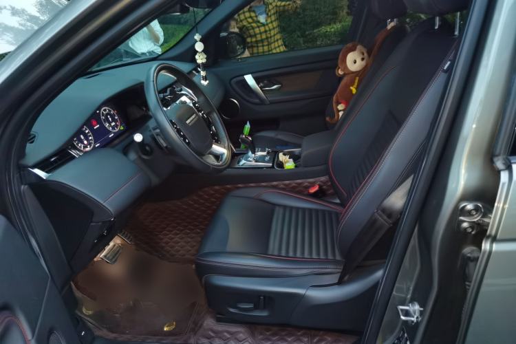 Used Land Rover Discovery Sport 2020 249 PS R-Dynamic Performance Edition Left Front Seat