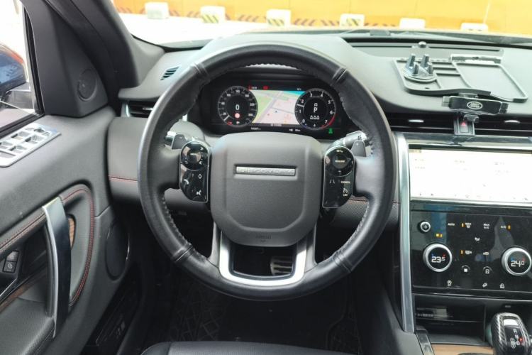 Used Land Rover Discovery Sport 2020 249 PS R-Dynamic Performance Edition Steering Wheel