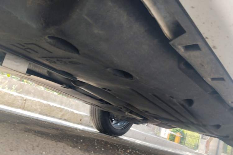 Used Land Rover Discovery Sport 2020 249 PS R-Dynamic Performance Edition Chassis Front Left