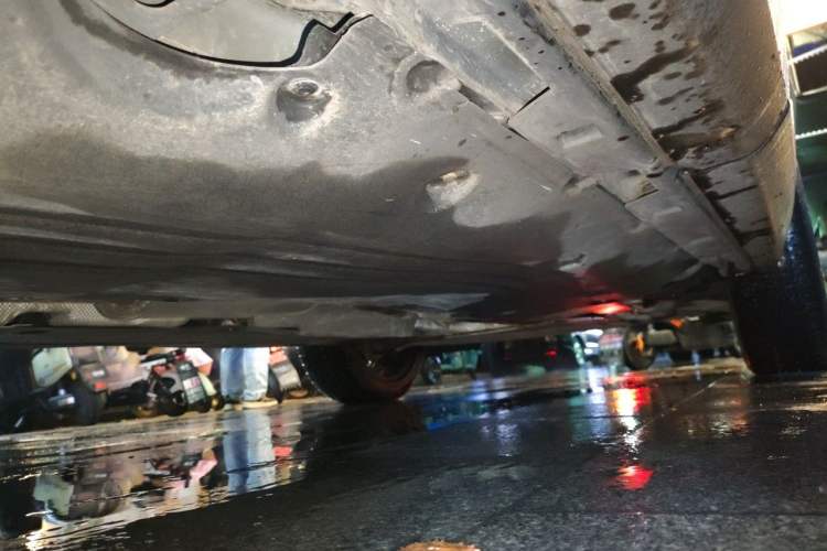 Used Land Rover Discovery Sport 2020 200 PS Family Edition Chassis Rear Right
