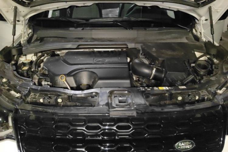Used Land Rover Discovery Sport 2020 249 PS R-Dynamic Performance Tech Edition 7 Seats Engine Bay