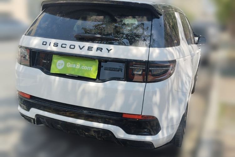 Used Land Rover Discovery Sport 2020 249 PS R-Dynamic Performance Edition Rear Right 45 Deg