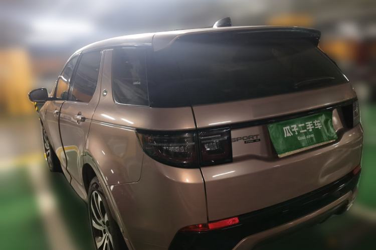 Used Land Rover Discovery Sport 2020 249 PS R-Dynamic Performance Tech Edition 7 Seats Rear Left 45 Deg