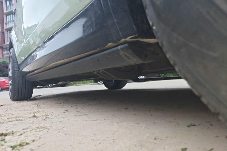 Used Land Rover Discovery Sport 2020 249 PS R-Dynamic Performance Edition Chassis Front Right