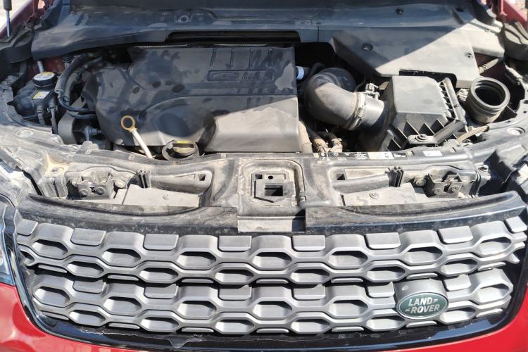 Used Land Rover Discovery Sport 2020 249 PS R-Dynamic Performance Edition Engine Bay