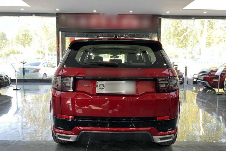 Used Land Rover Discovery Sport 2020 249 PS R-Dynamic Performance Tech Edition 7 Seats Exterior 5