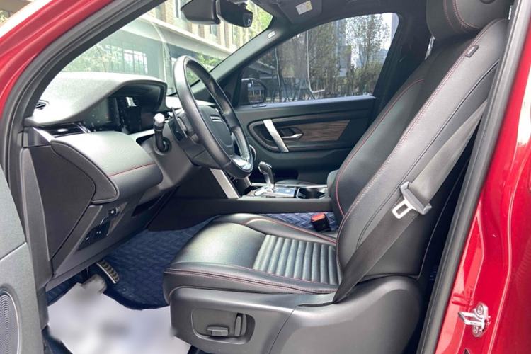 Used Land Rover Discovery Sport 2020 249 PS R-Dynamic Performance Edition Interior 2