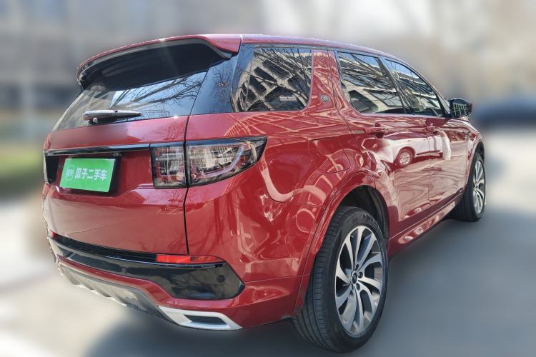 Used Land Rover Discovery Sport 2020 249 PS R-Dynamic Performance Edition Rear Right 45 Deg