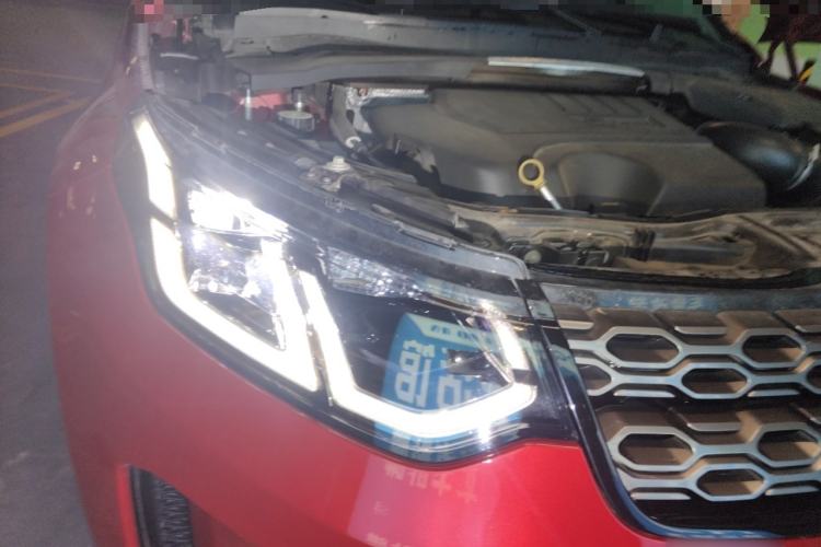 Used Land Rover Discovery Sport 2020 249 PS R-Dynamic Performance Edition Right Front Headlight