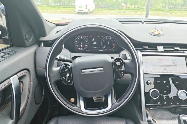 Used Land Rover Discovery Sport 2020 249 PS R-Dynamic Performance Edition Steering Wheel