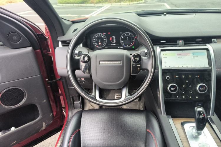 Used Land Rover Discovery Sport 2020 249 PS R-Dynamic Performance Edition Steering Wheel