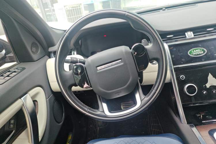 Used Land Rover Discovery Sport 2020 249 PS R-Dynamic Performance Edition Steering Wheel
