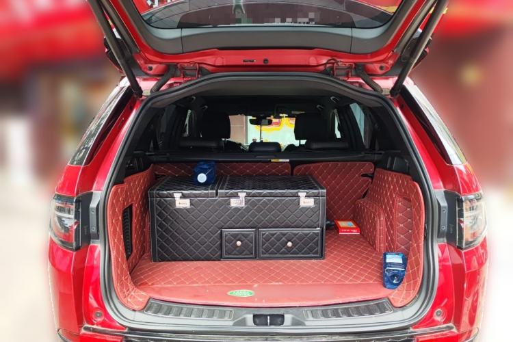 Used Land Rover Discovery Sport 2020 249 PS R-Dynamic Performance Tech Edition 5 Seats Trunk