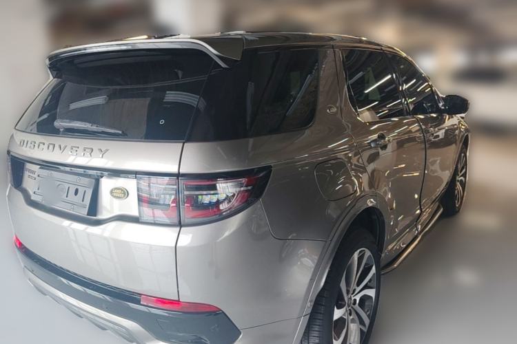 Used Land Rover Discovery Sport 2020 249 PS R-Dynamic Luxury Custom Edition Rear Right 45 Deg