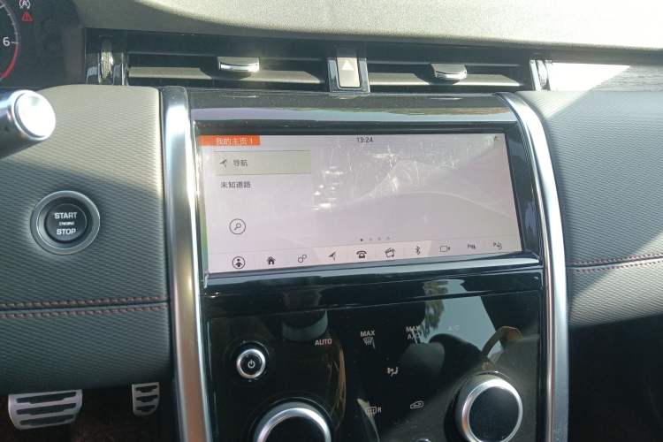 Used Land Rover Discovery Sport 2020 249 PS R-Dynamic Performance Tech Edition 7 Seats Audio And AC Panel