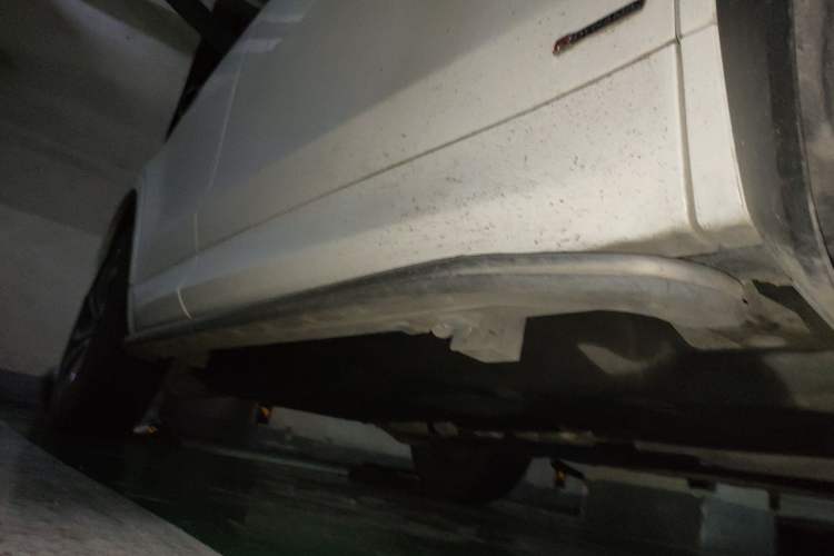 Used Land Rover Discovery Sport 2020 249 PS R-Dynamic Performance Edition Chassis Front Right