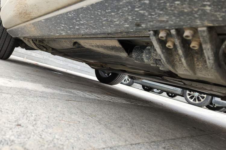 Used Land Rover Discovery Sport 2020 249 PS R-Dynamic Performance Edition Chassis Front Right