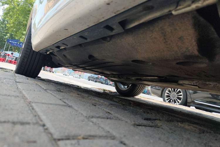 Used Land Rover Discovery Sport 2020 249 PS R-Dynamic Performance Edition Chassis Front Right