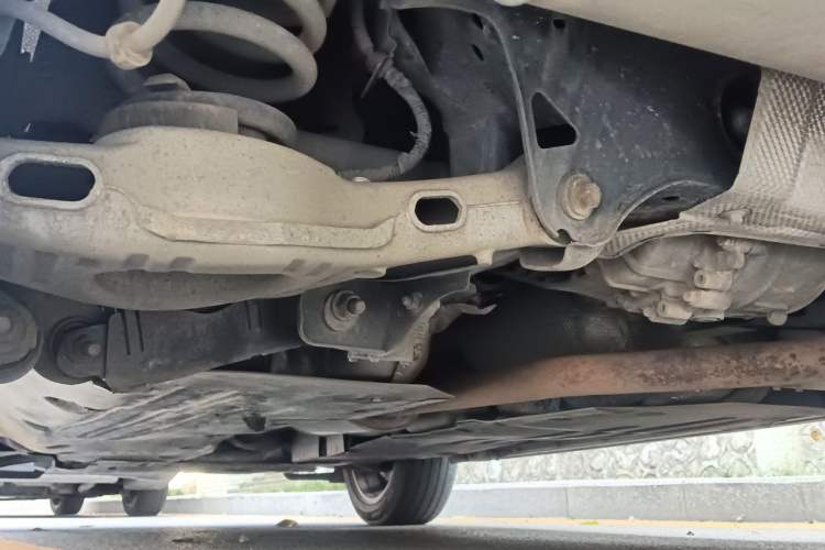 Used Land Rover Discovery Sport 2020 249 PS R-Dynamic Performance Edition Chassis Rear Left