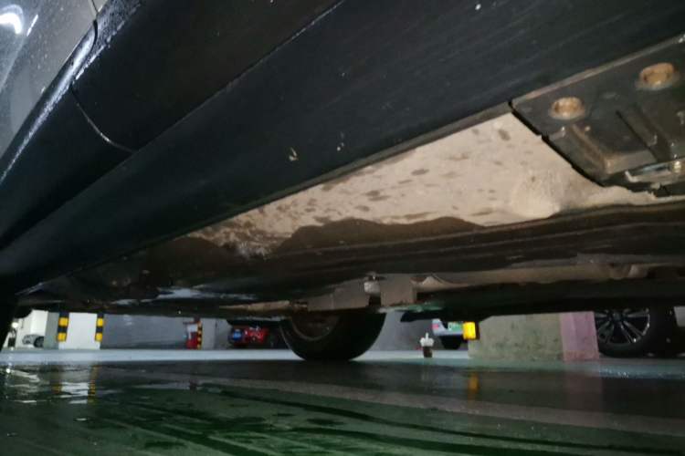 Used Land Rover Discovery Sport 2020 200 PS Family Edition Chassis Rear Left