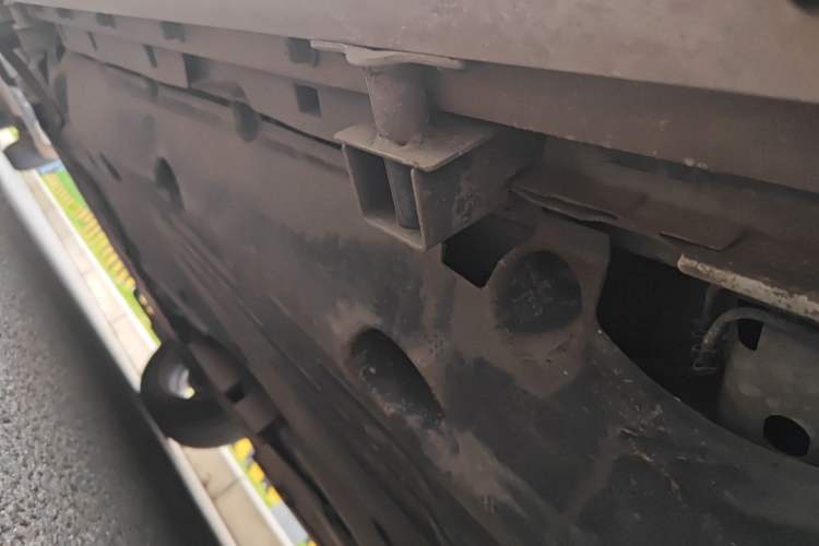 Used Land Rover Discovery Sport 2020 249 PS R-Dynamic Performance Edition Chassis Rear Left
