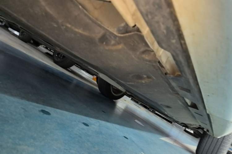 Used Land Rover Discovery Sport 2020 249 PS R-Dynamic Performance Edition Chassis Rear Right