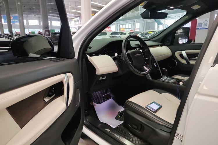Used Land Rover Discovery Sport 2020 249 PS R-Dynamic Performance Edition Driver Seat