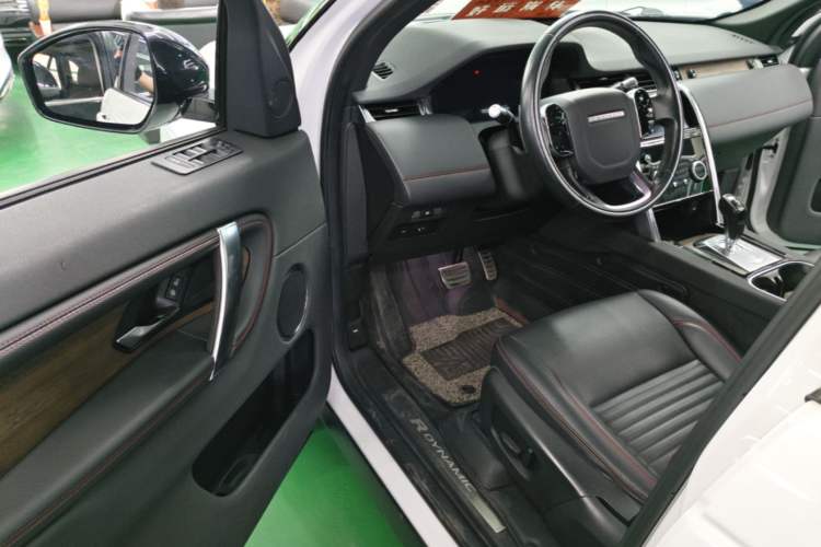 Used Land Rover Discovery Sport 2020 249 PS R-Dynamic Performance Edition Driver Seat