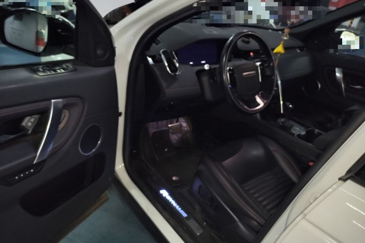 Used Land Rover Discovery Sport 2020 249 PS R-Dynamic Performance Edition Driver Seat