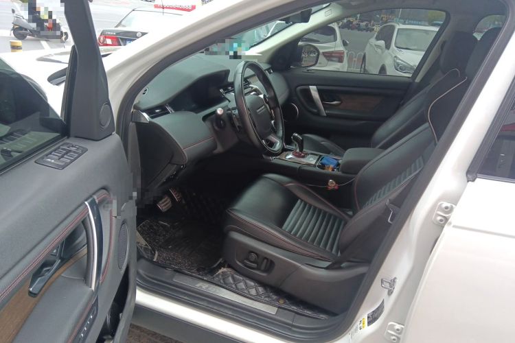 Used Land Rover Discovery Sport 2020 249 PS R-Dynamic Performance Edition Driver Seat