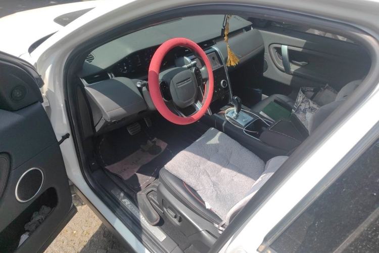 Used Land Rover Discovery Sport 2020 249 PS R-Dynamic Performance Edition Driver Seat