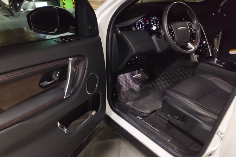 Used Land Rover Discovery Sport 2020 249 PS R-Dynamic Performance Edition Driver Seat