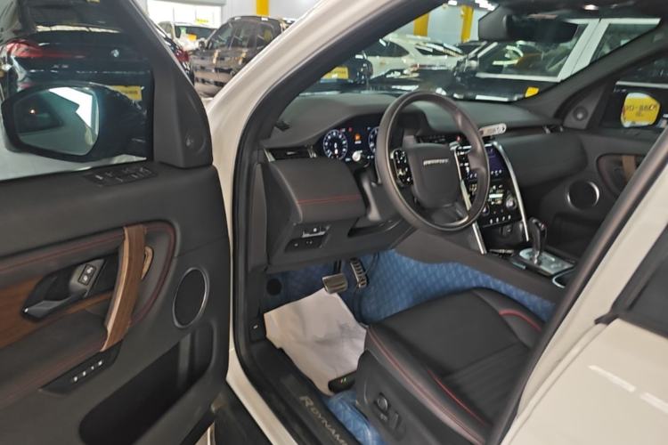 Used Land Rover Discovery Sport 2020 249 PS R-Dynamic Performance Tech Edition 5 Seats Driver Seat