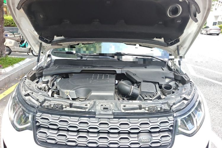 Used Land Rover Discovery Sport 2020 249 PS R-Dynamic Performance Tech Edition 5 Seats Engine Bay