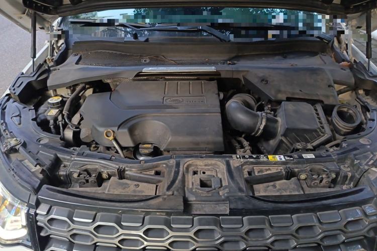 Used Land Rover Discovery Sport 2020 249 PS R-Dynamic Performance Tech Edition 7 Seats Engine Bay