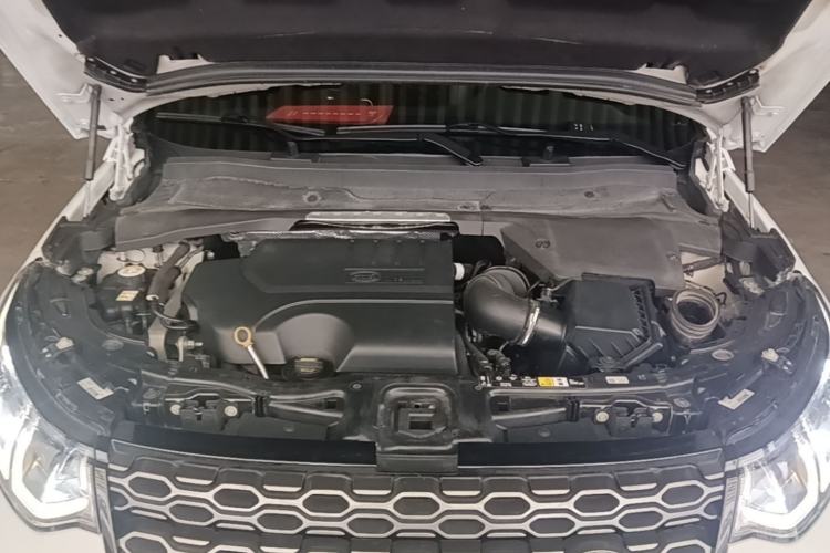 Used Land Rover Discovery Sport 2020 249 PS R-Dynamic Performance Edition Engine Bay