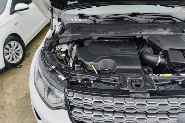 Used Land Rover Discovery Sport 2020 249 PS R-Dynamic Performance Edition Engine Bay Right