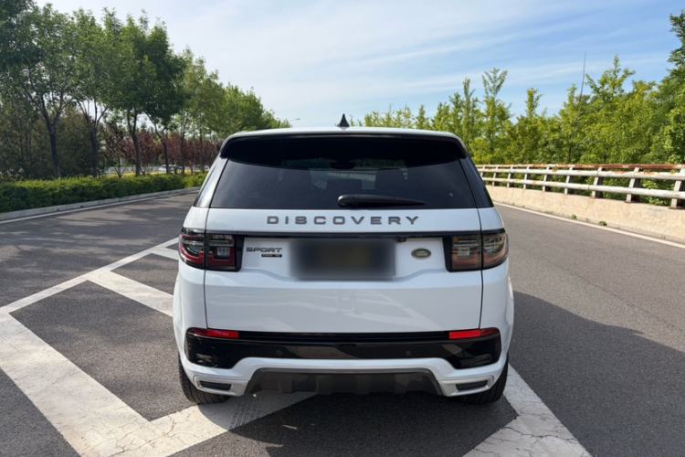 Used Land Rover Discovery Sport 2020 249 PS R-Dynamic Performance Tech Edition 7 Seats Exterior 1